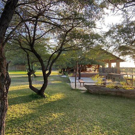 Kuvira River Camp Divundu Exteriör bild